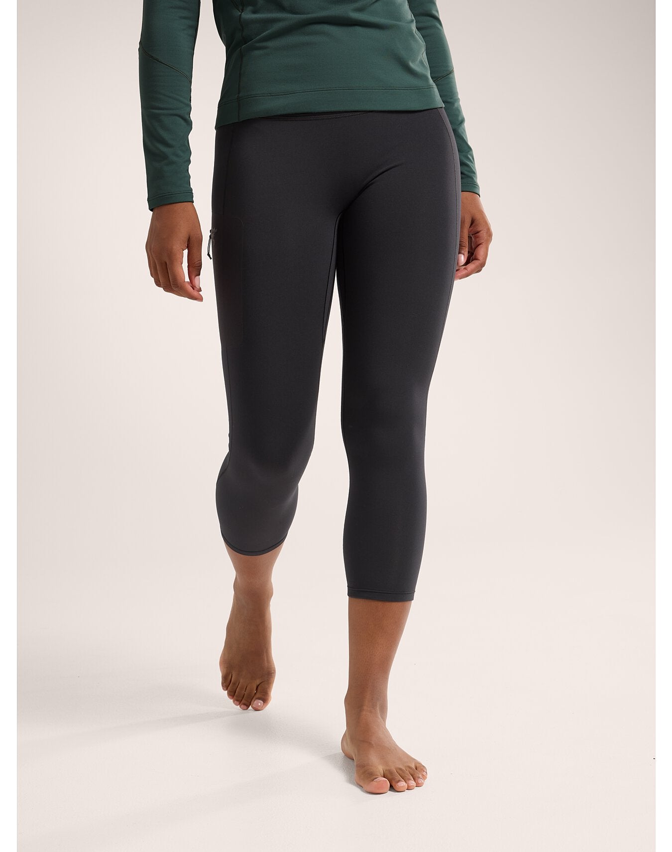 Lululemon Zoned In Tight 27 BLACK Breathability Seamless