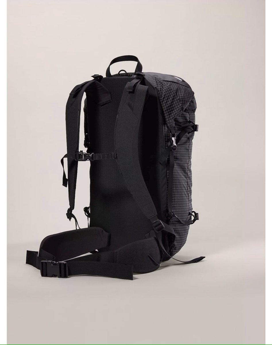 Micon 32 Backpack Black - Arc'teryx Australia