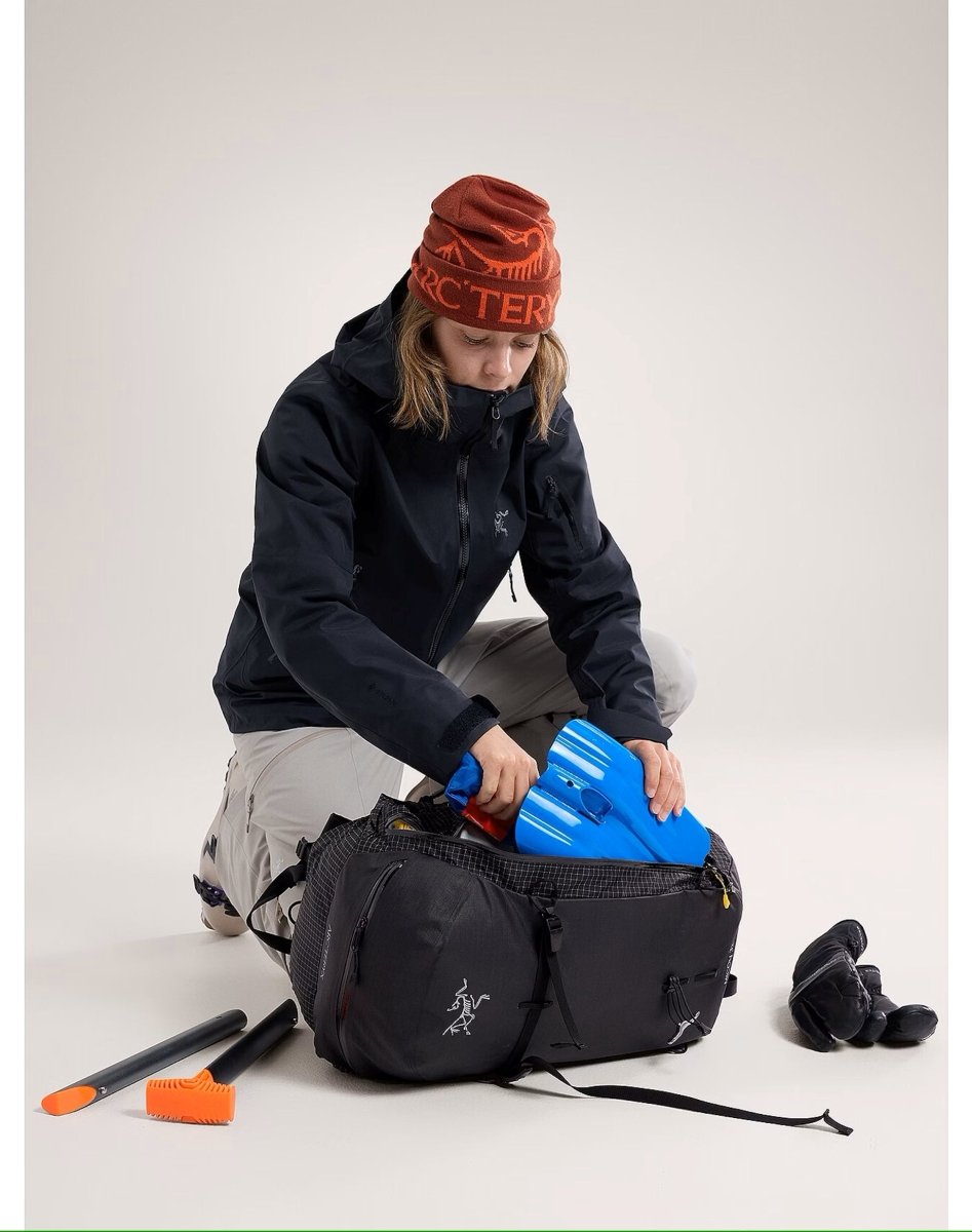 Micon 32 Backpack Black - Arc'teryx Australia