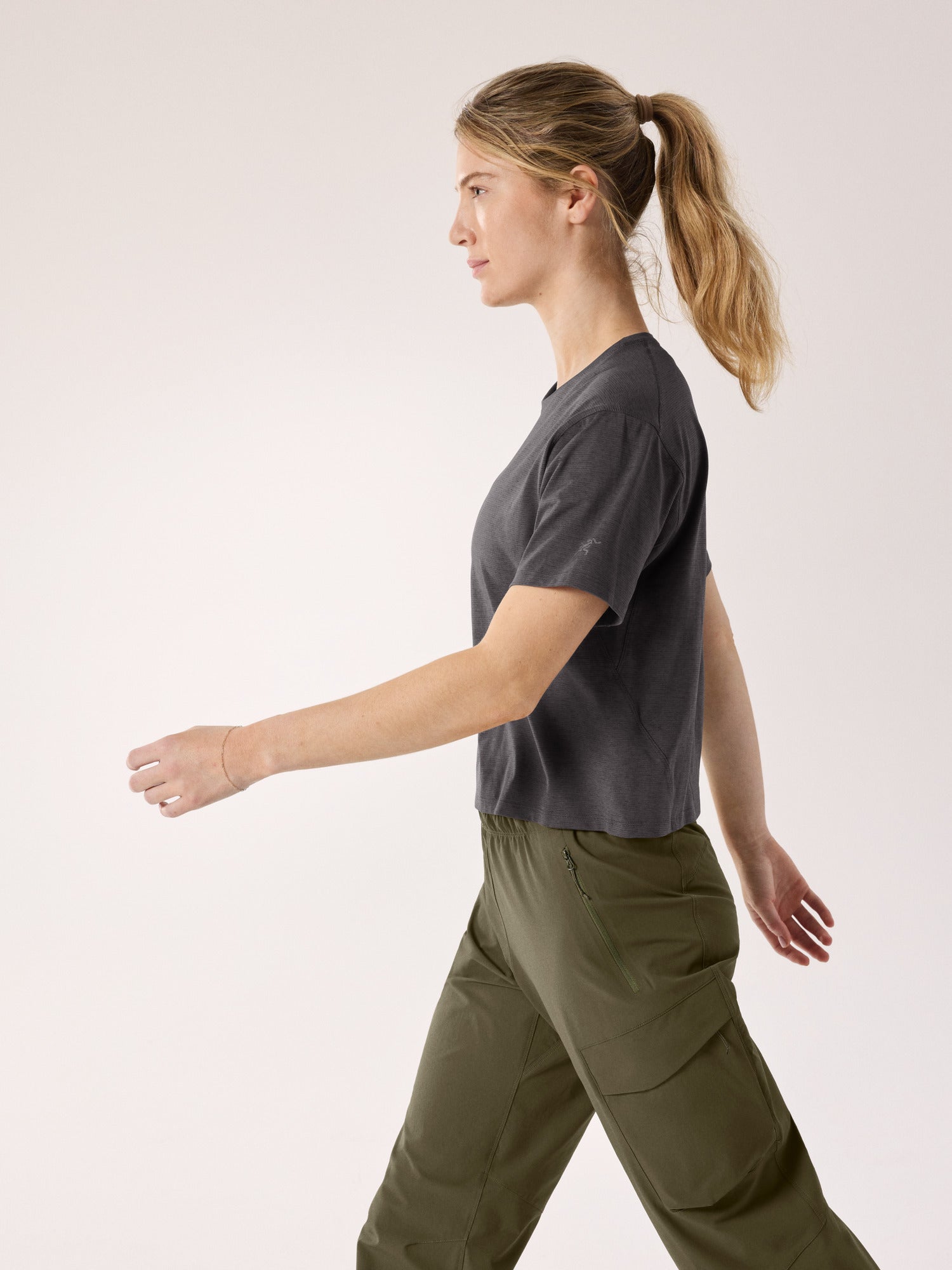 Taema Crop T-Shirt Women's Black - Arc'teryx Australia