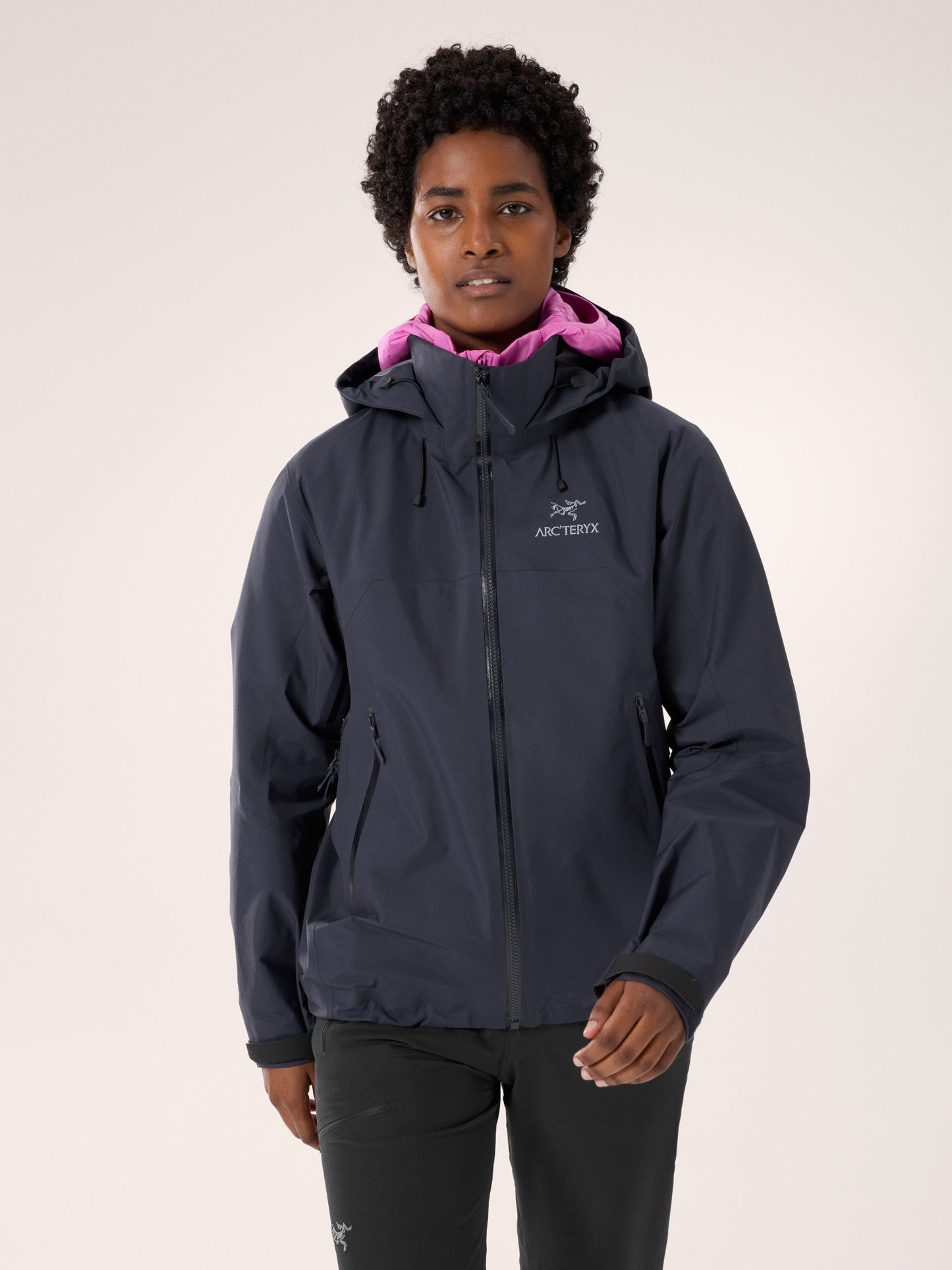 Beta AR Jacket Women's Black Sapphire - Arc'teryx Australia