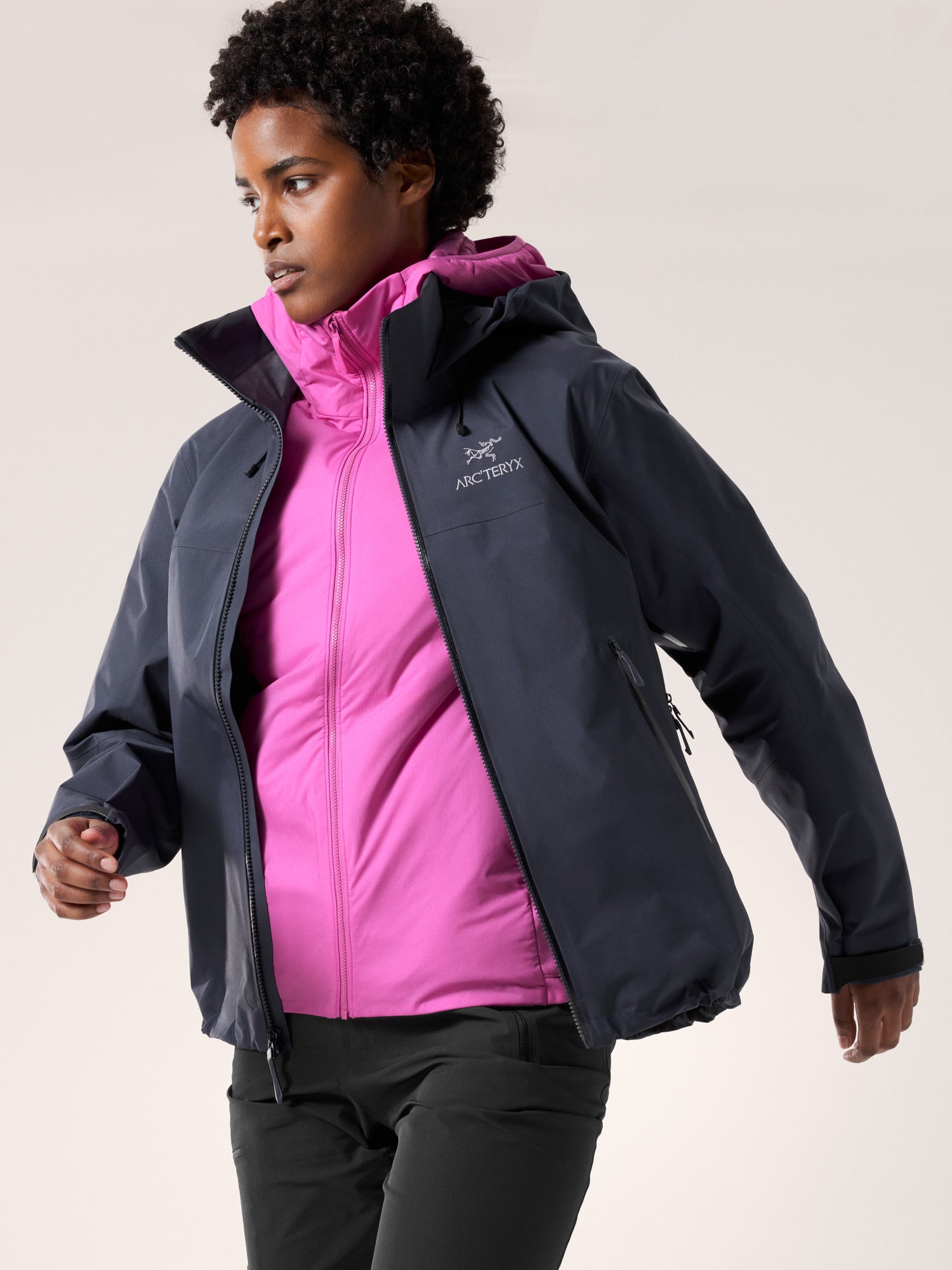 Beta AR Jacket Women's Black Sapphire - Arc'teryx Australia