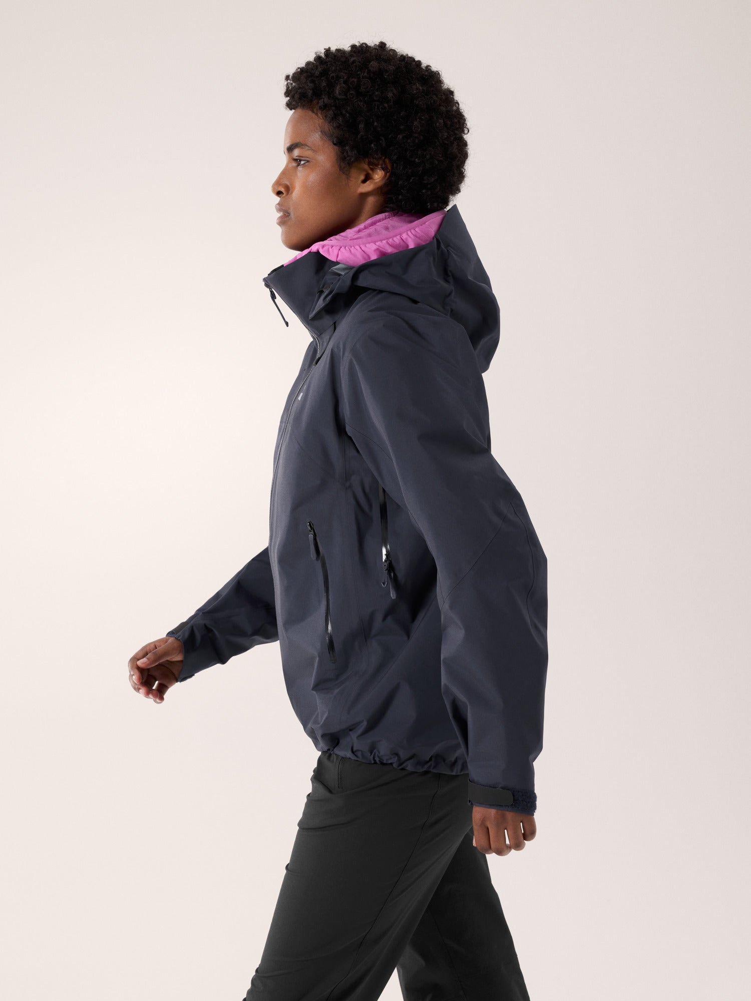 Beta AR Jacket Women's Black Sapphire - Arc'teryx Australia