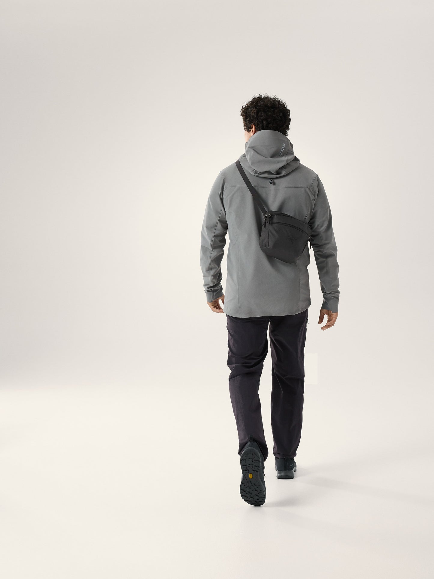 Mantis 2 Waistpack Black II - Arc'teryx Australia