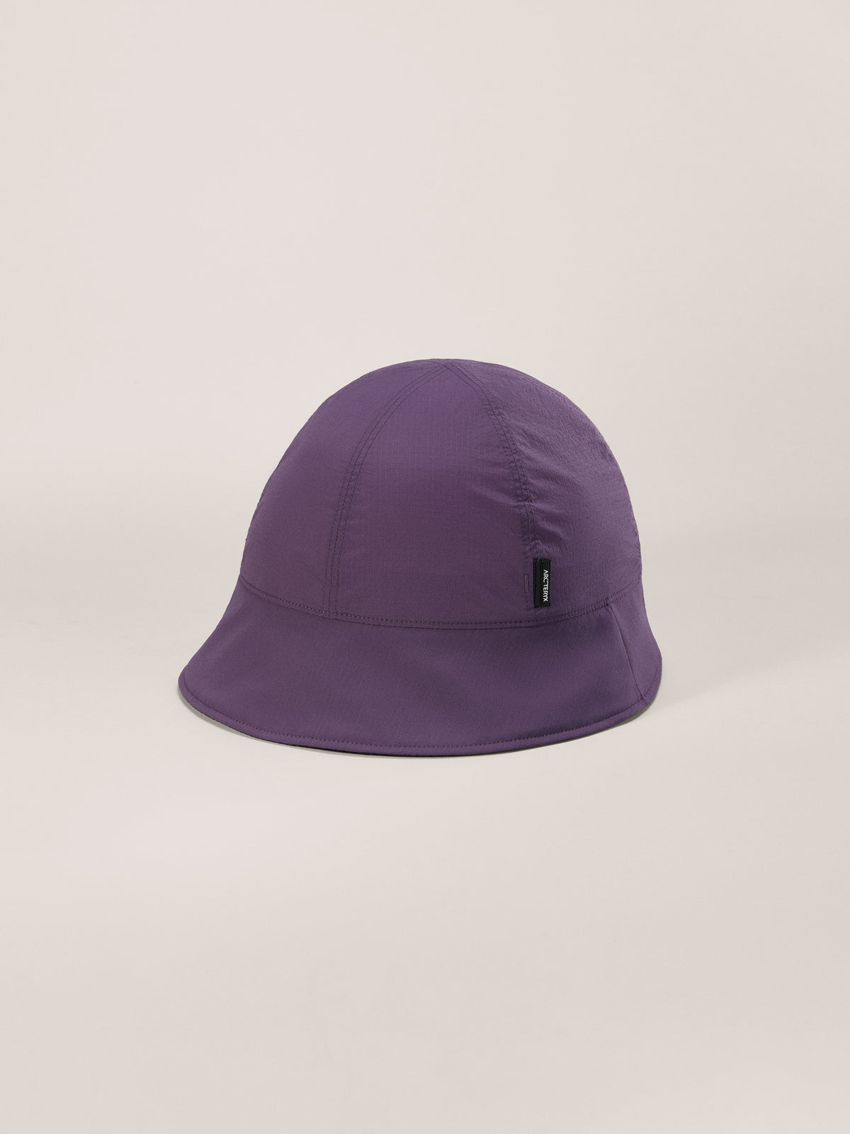 Sinsola Short Brim Bucket Hat