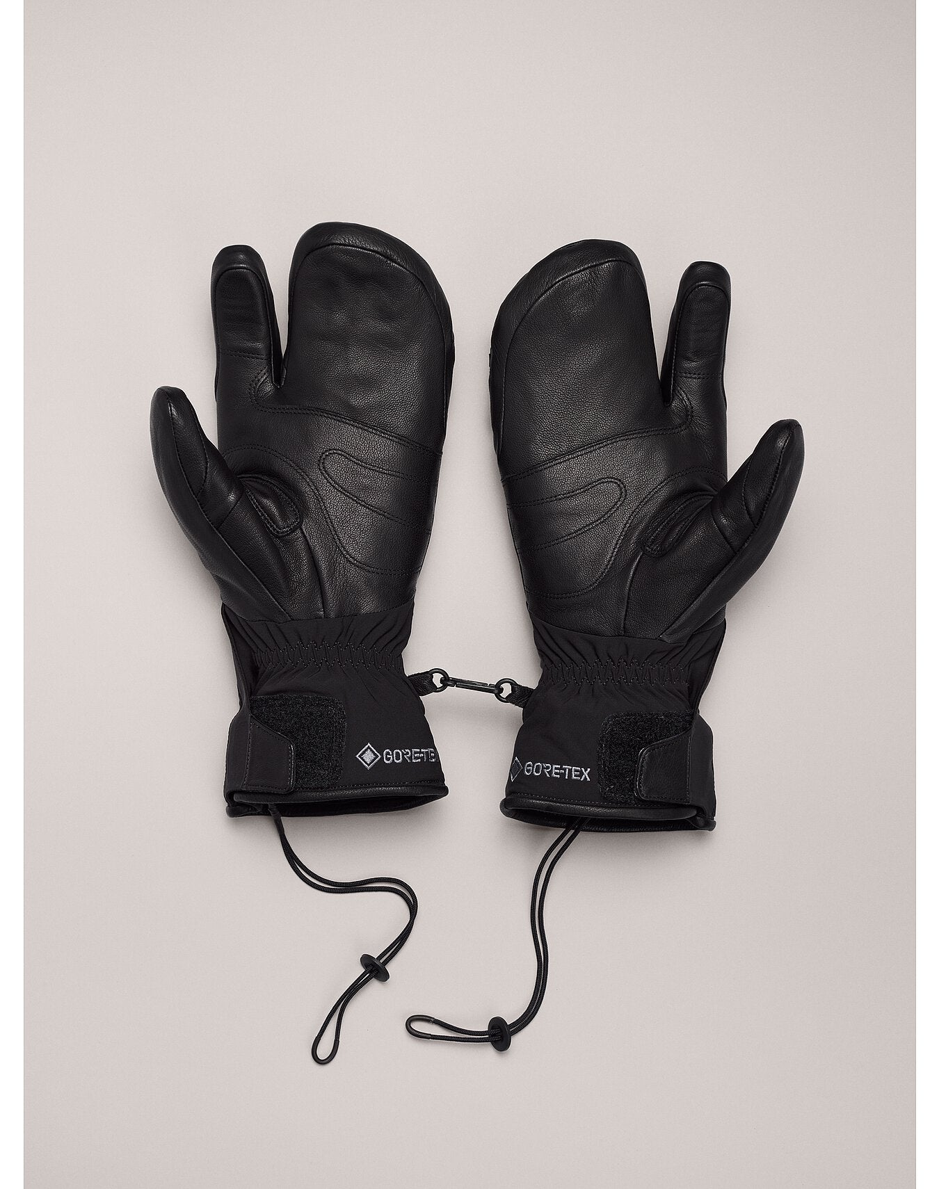 Sabre Index Mitt Black - Arc'teryx Australia