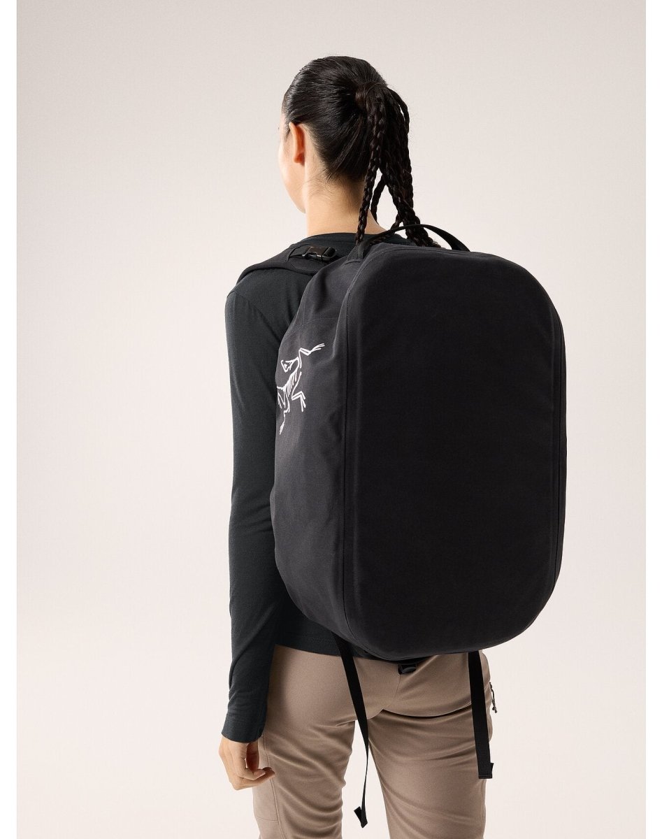 Carrier 40 Duffle Black - Arc'teryx Australia