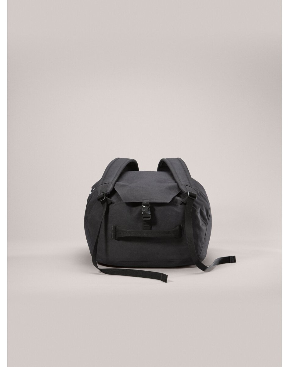 Carrier 40 Duffle Black - Arc'teryx Australia
