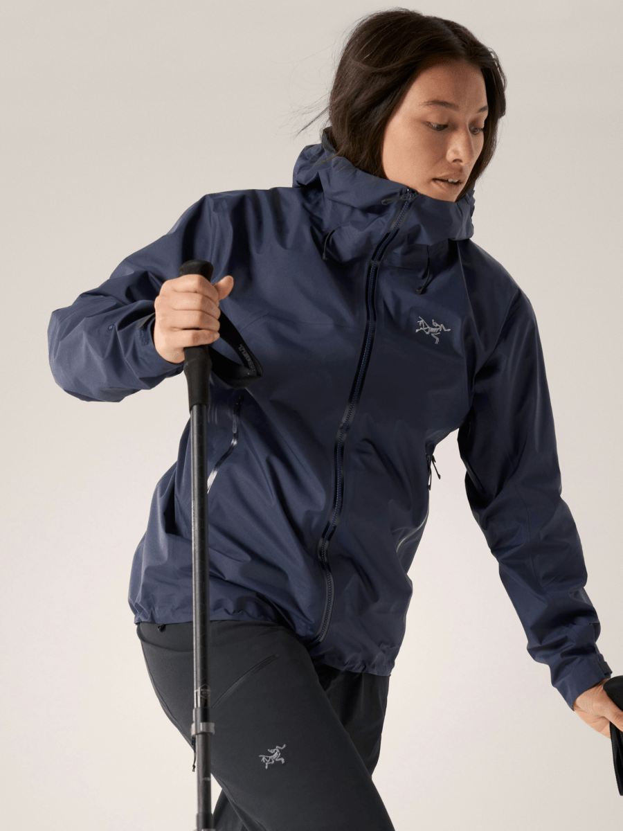 Beta SL Jacket Women's Black Sapphire - Arc'teryx Australia