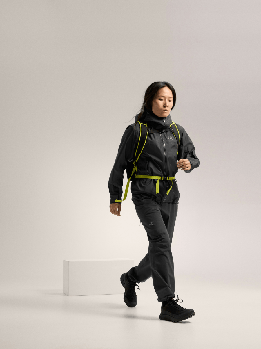 Beta SL Jacket Women's Black - Arc'teryx Australia