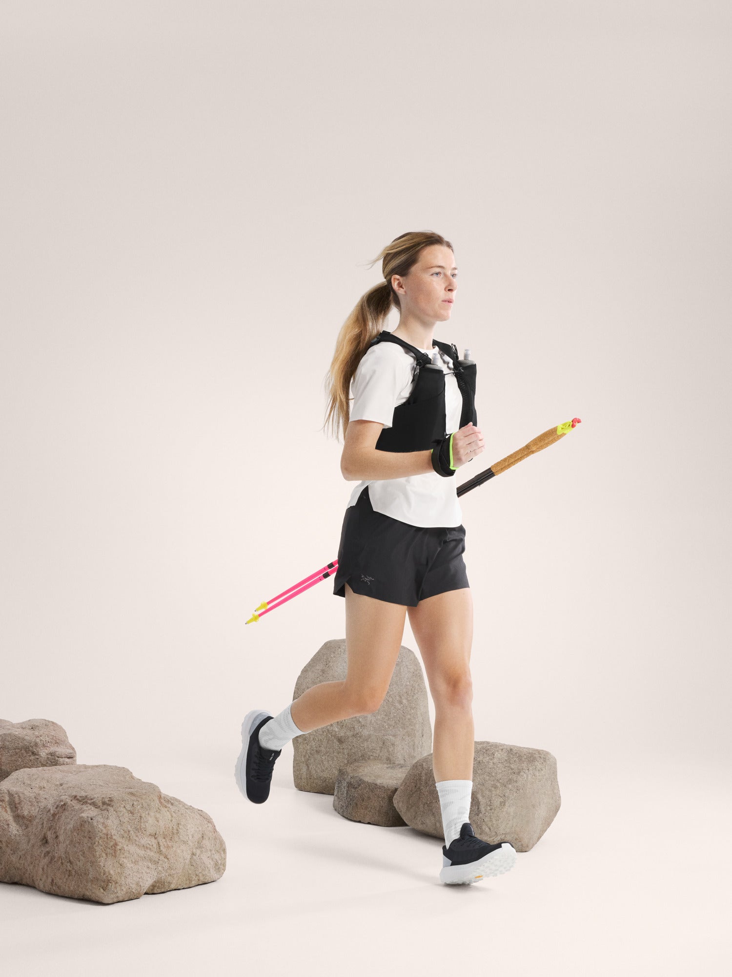 Norvan Crew Neck Shirt SS Women's