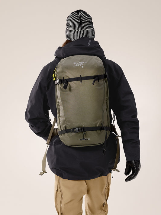 Quintic 28 Backpack