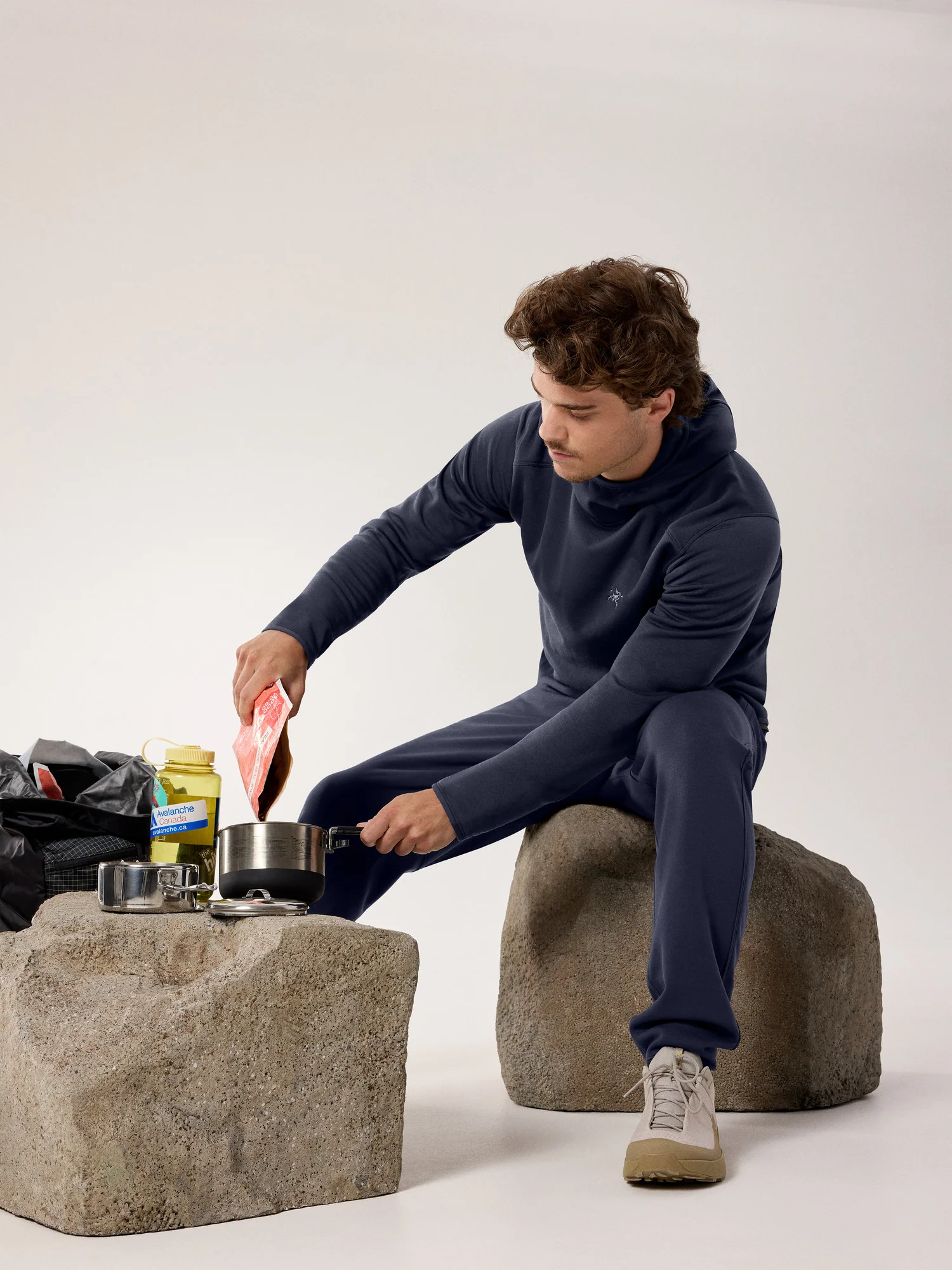 Kyanite Pullover Hoody Men's