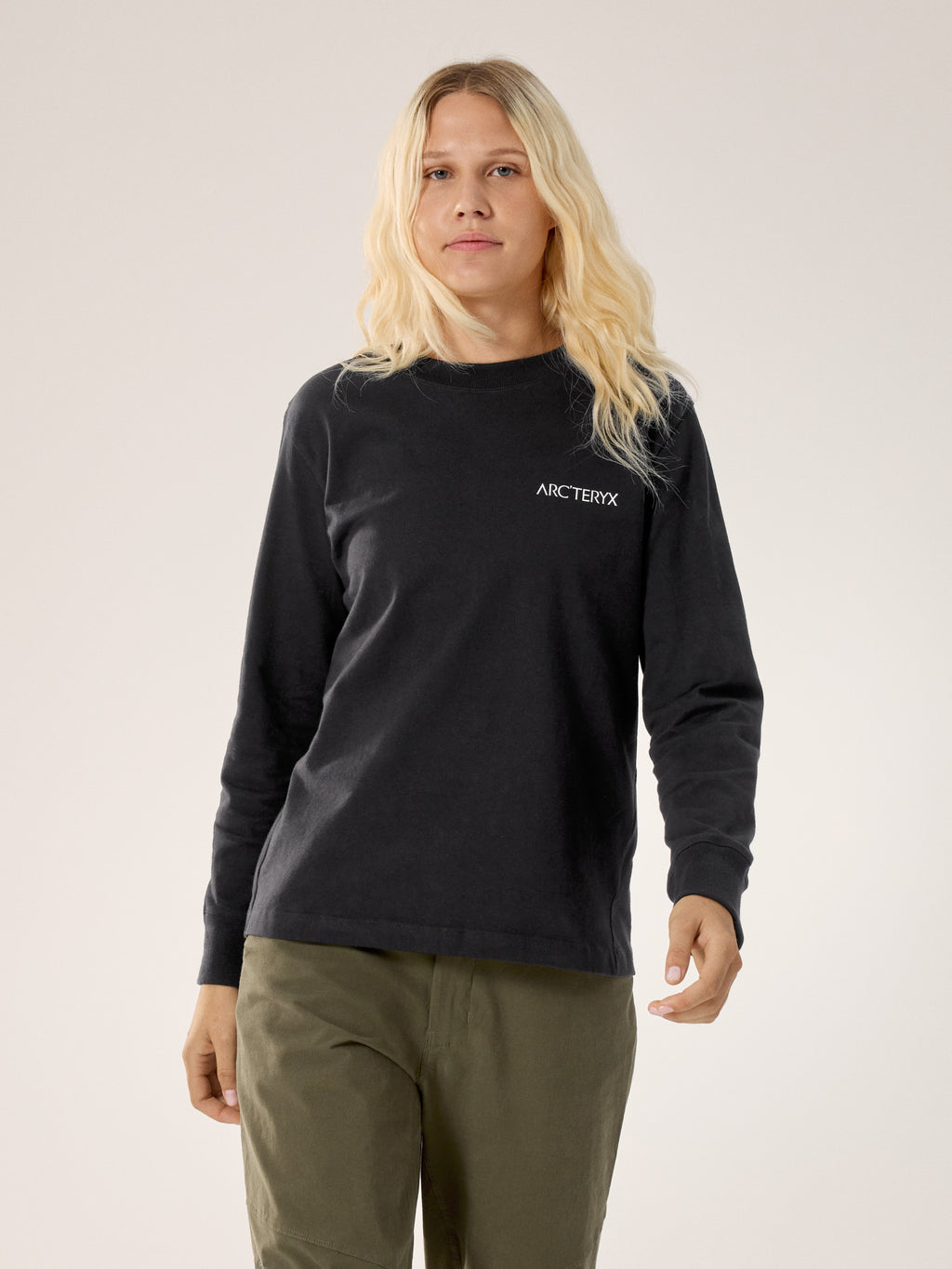 Arc'teryx Women Breathable Kragg Cotton Bird Crew Neck Shirt LS Black ...
