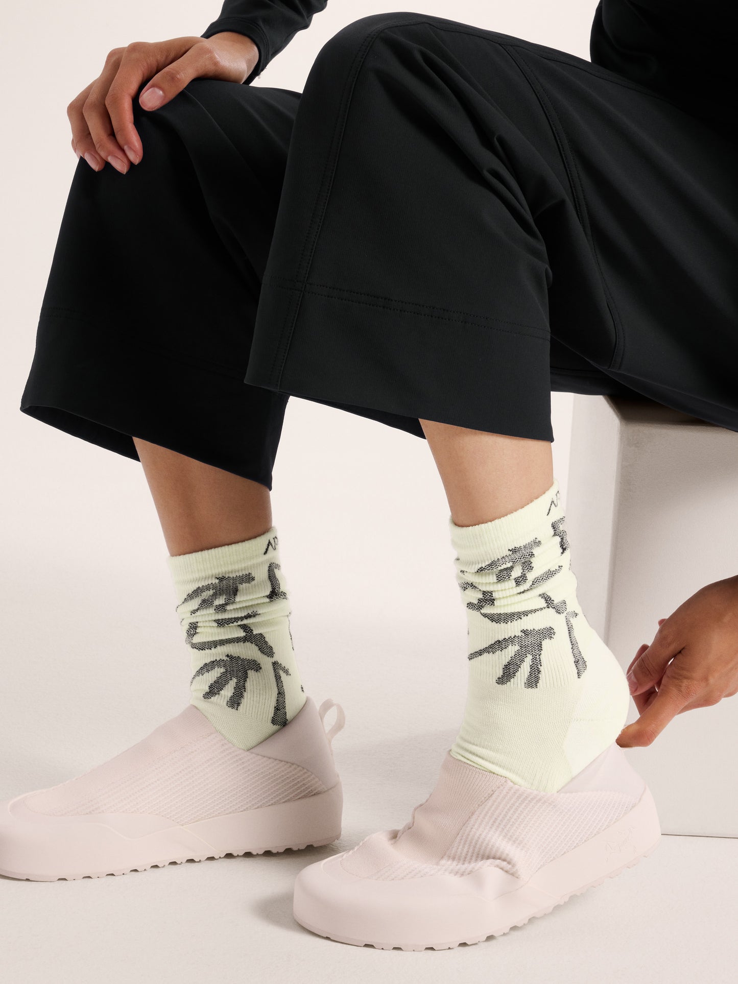 Merino Wool Grotto Mid Sock