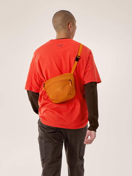 ARC’TERYX x000008973025 Mantis 2 Waist Arc'teryx Lightweight Mantis 2 Waist Pack Orange – Copper Sky