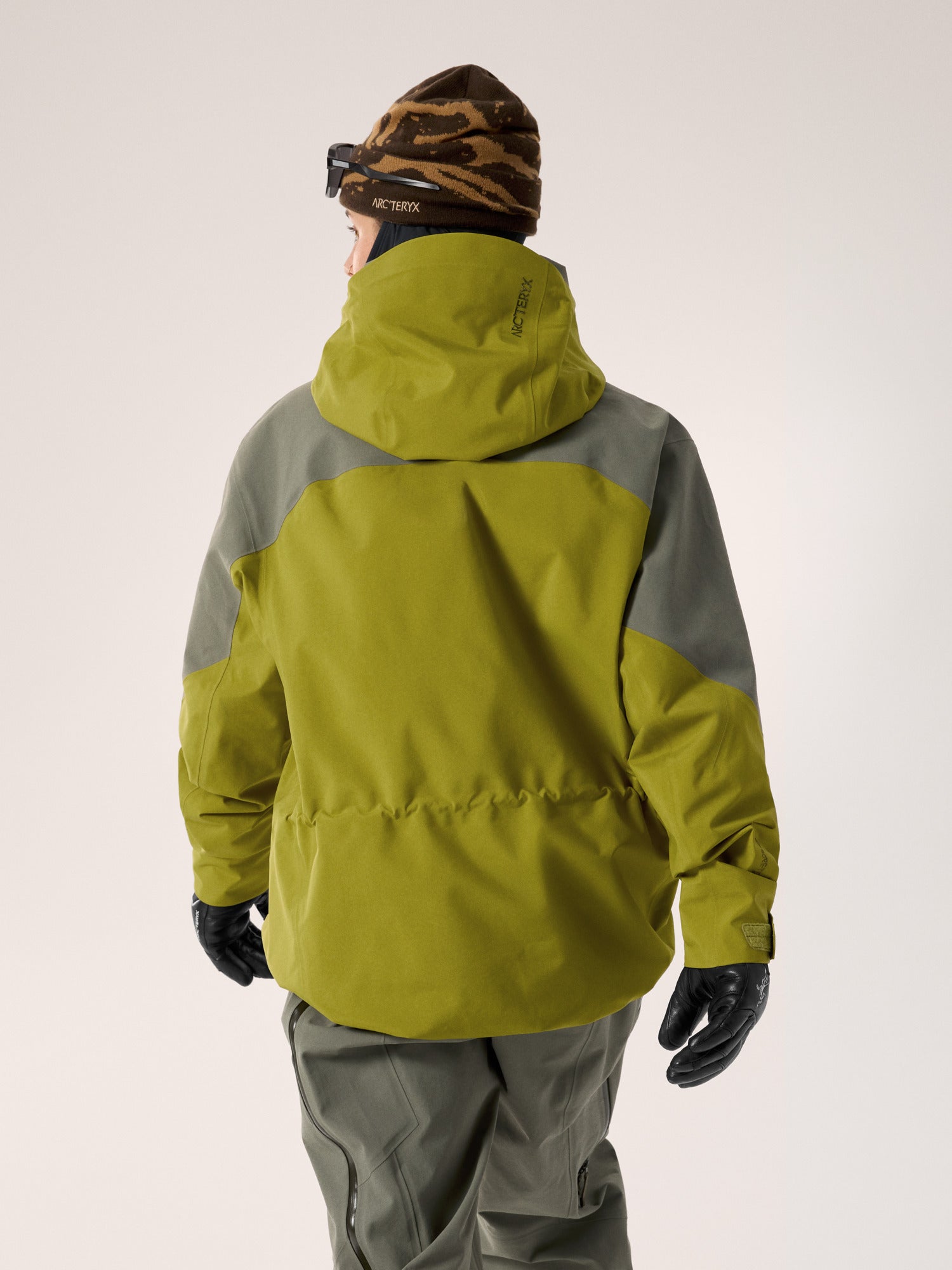 Incendia Jacket Women's