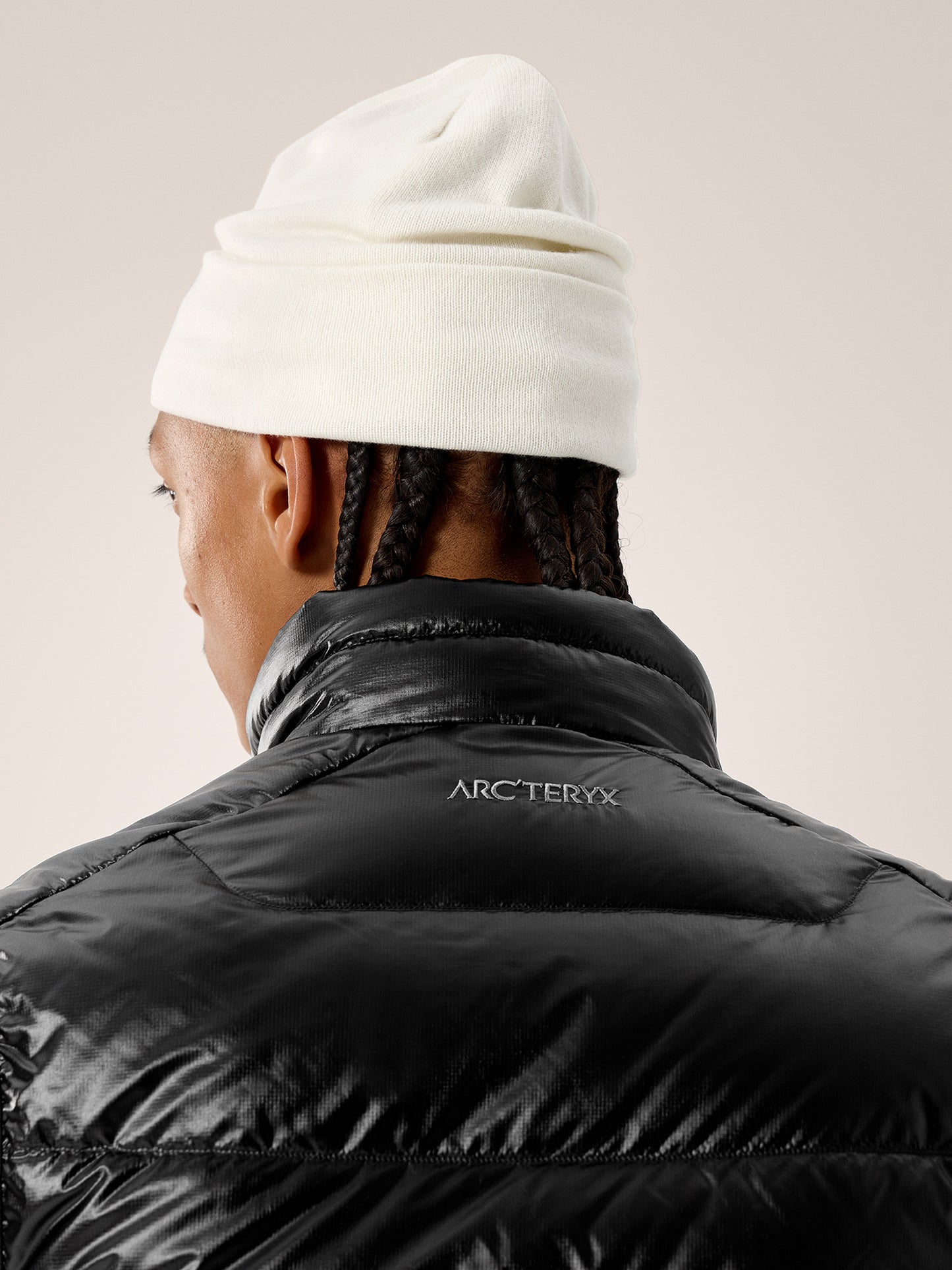 Embroidered Bird Toque