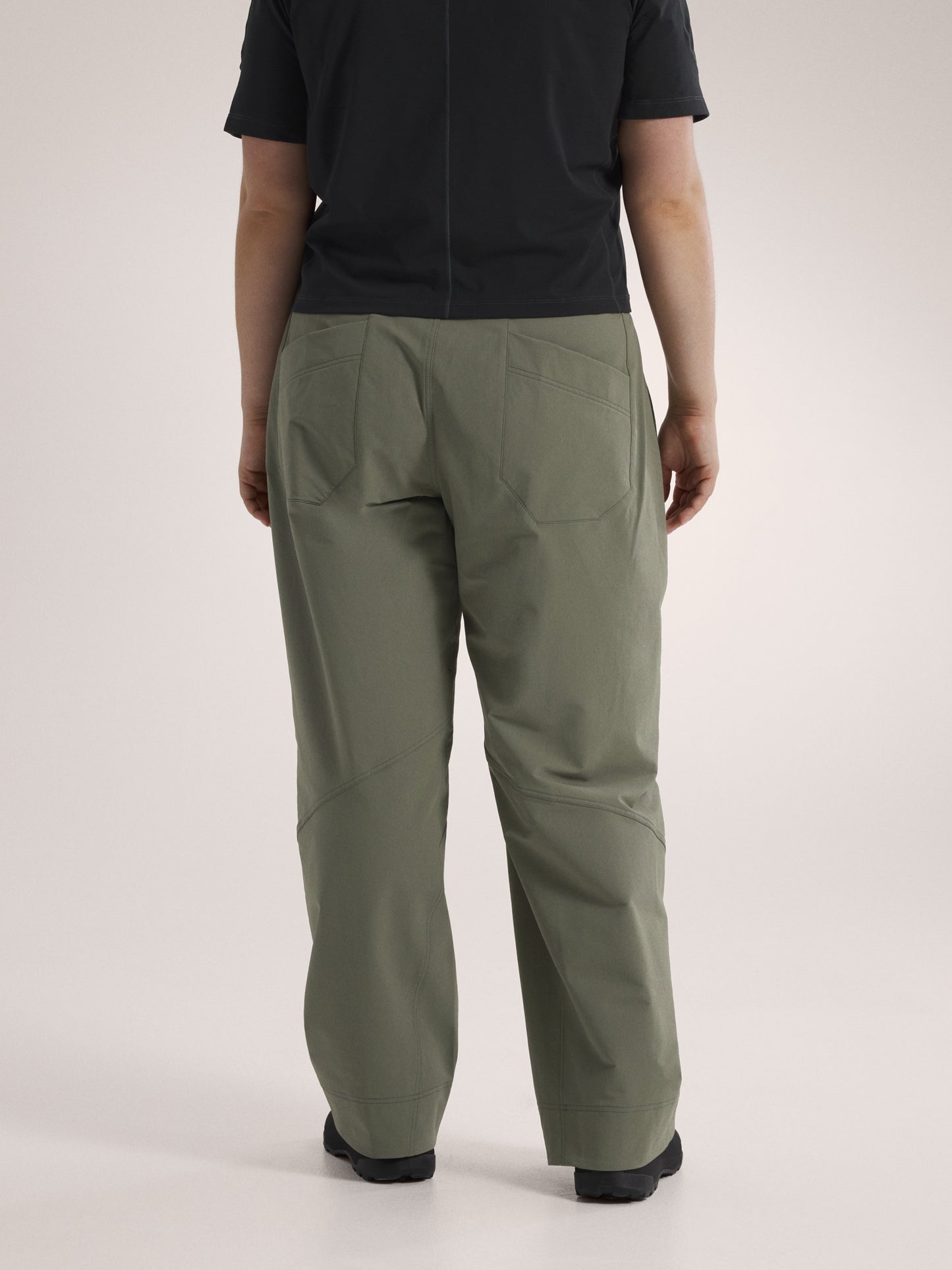 Nia Pant Women's