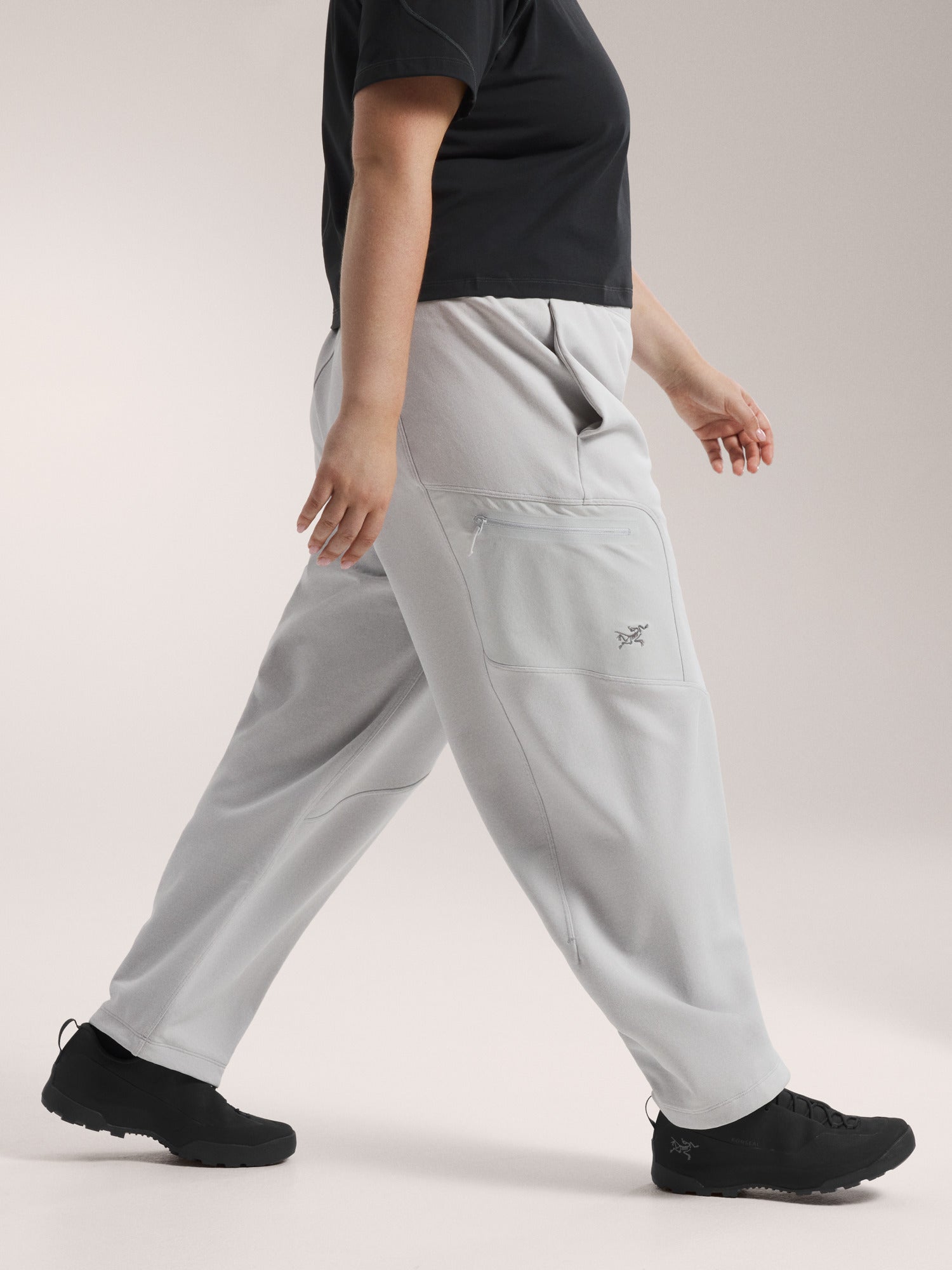 Aestas Jogger Women's