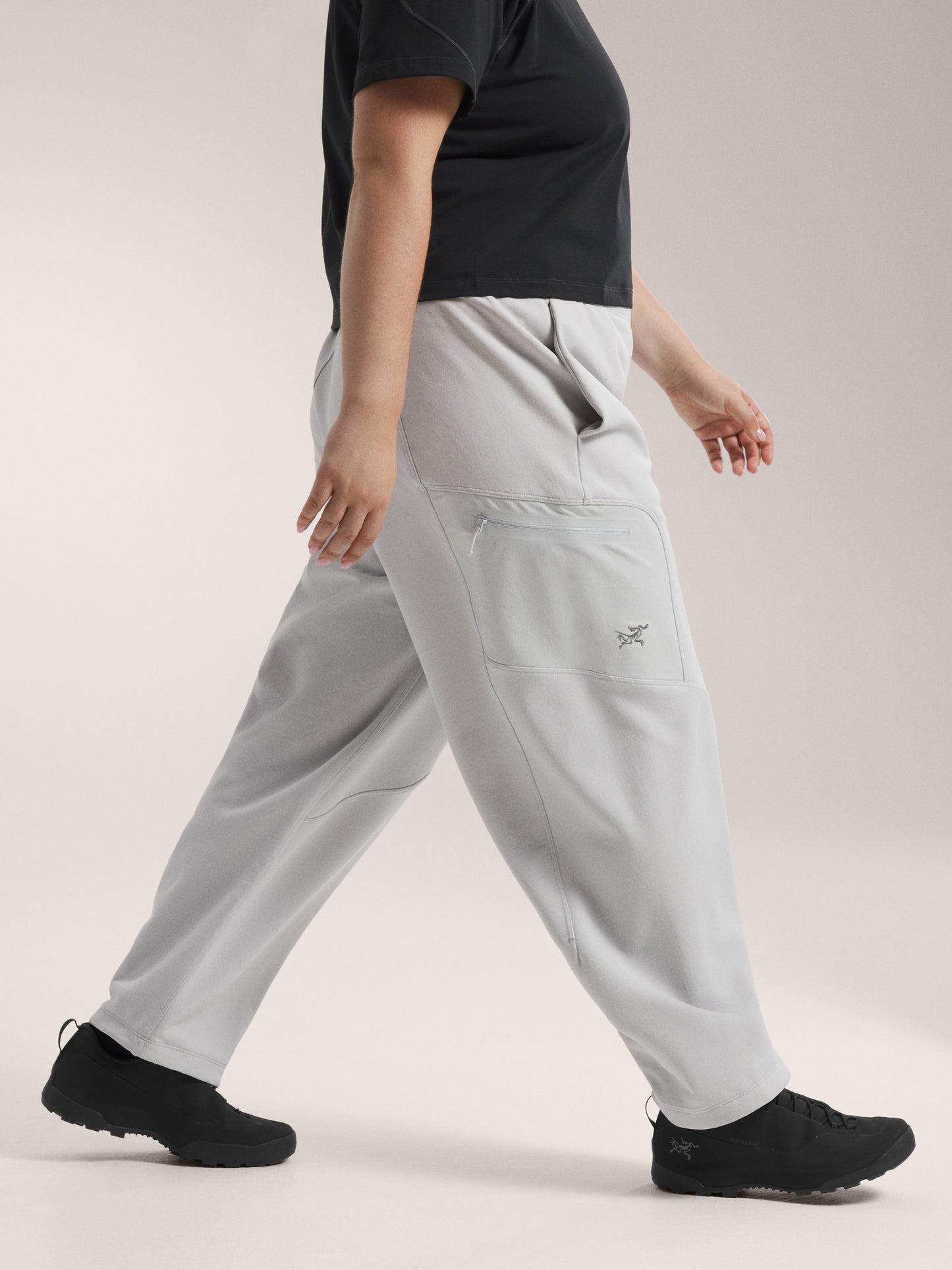 Aestas Jogger Women's