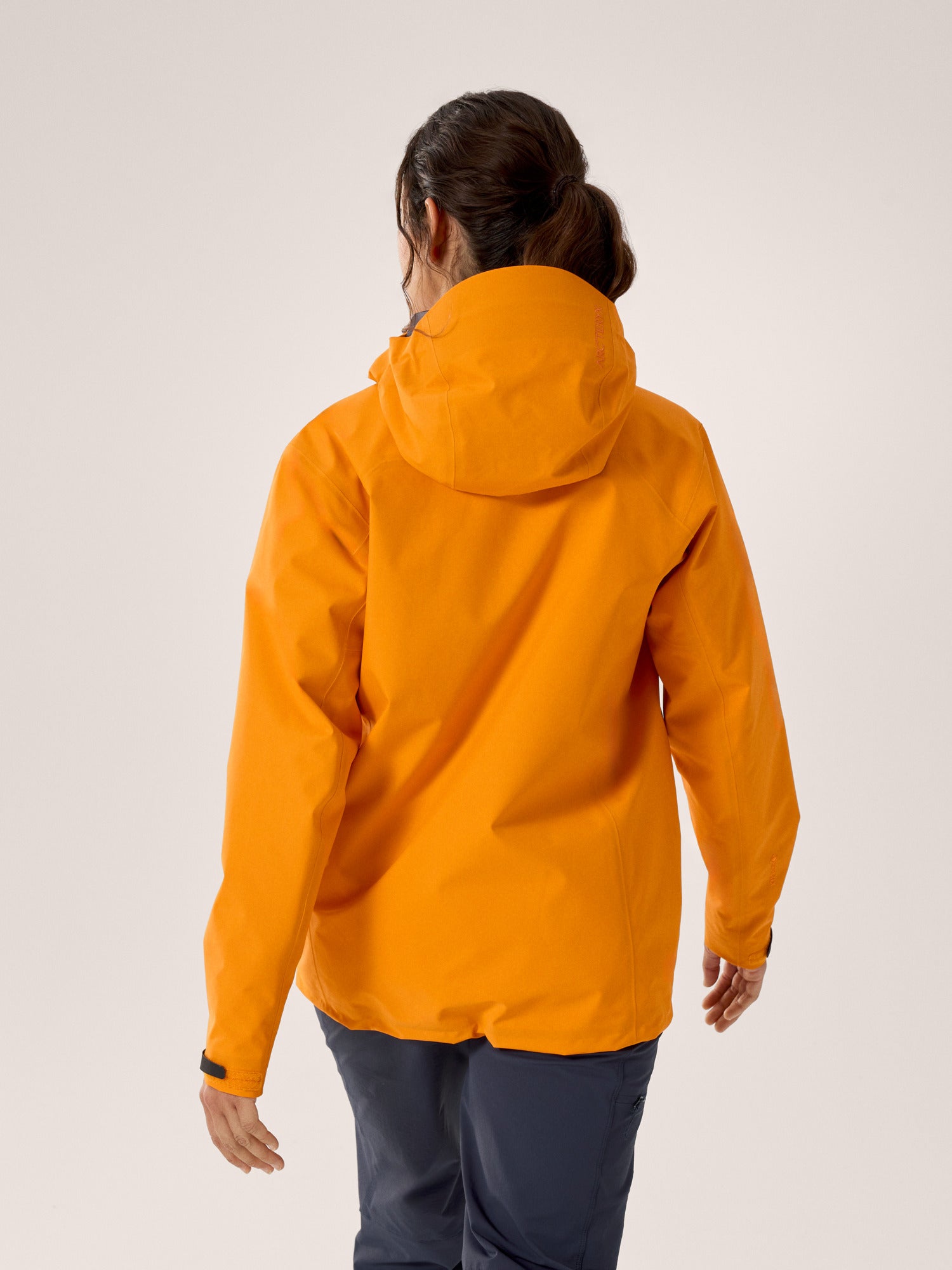 Beta Jacket Women's
