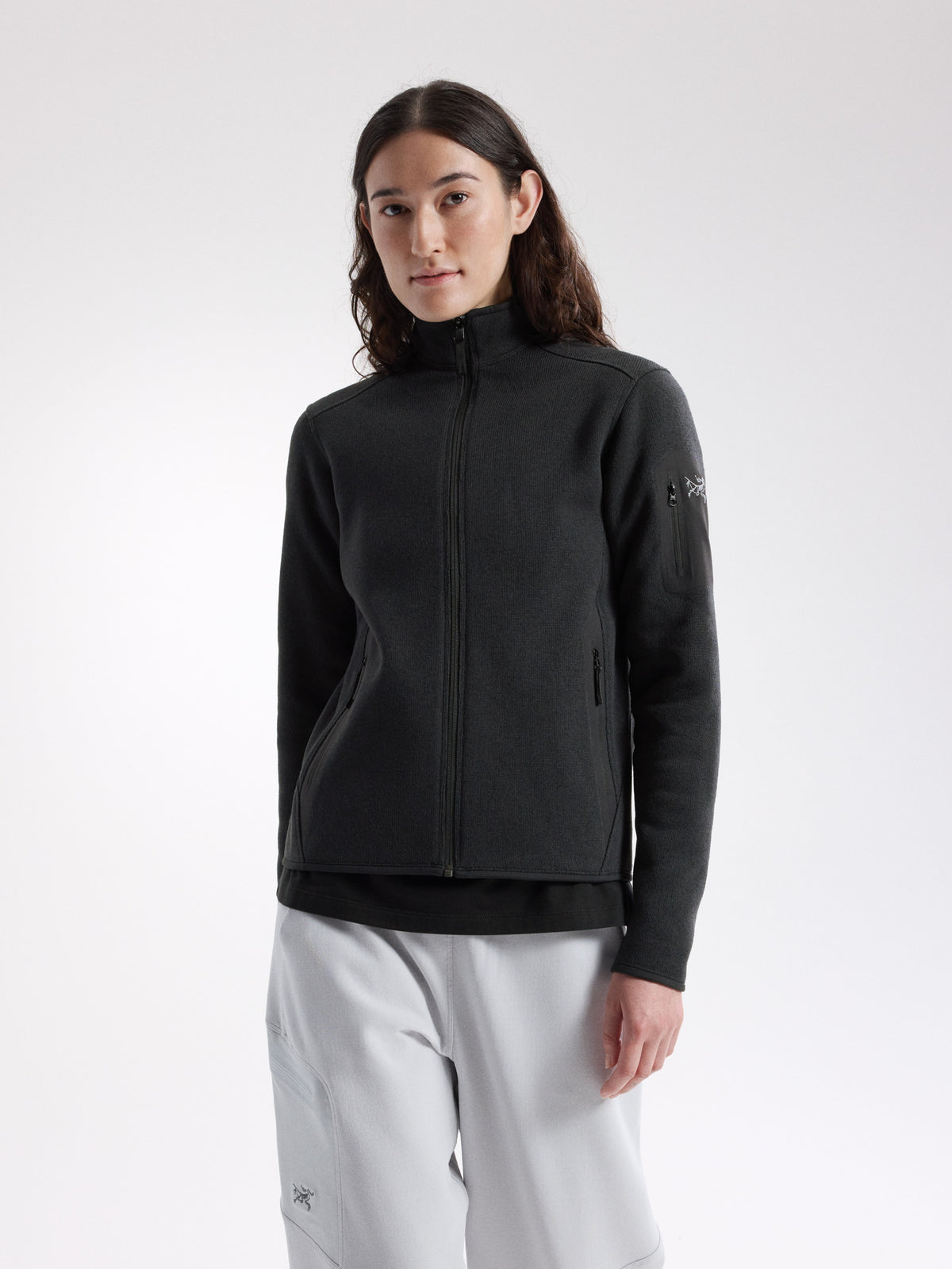 Arc'teryx Women's Versatile Covert Cardigan Black – Black – Arc'teryx ...