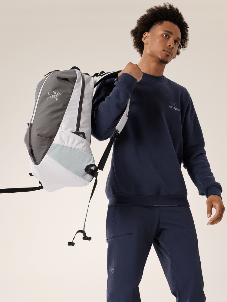 Arro 22 Backpack Atmos - Arc'teryx Australia