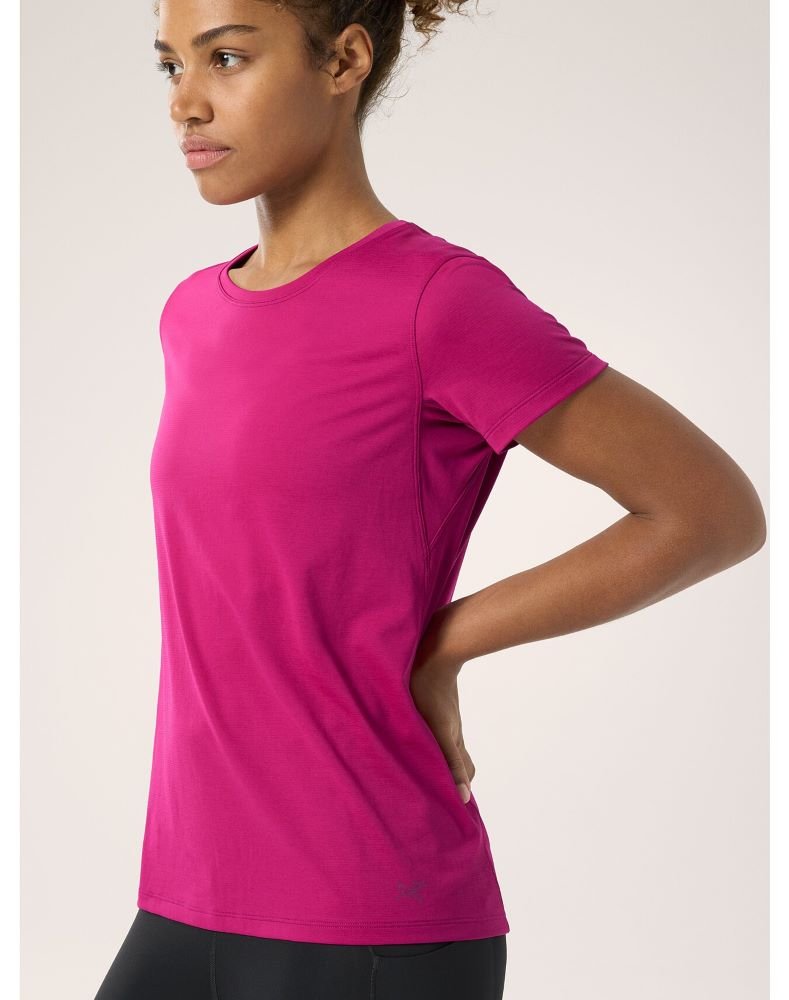 Taema Crew Neck Shirt SS Women's Amaranthus Heather - Arc'teryx Australia