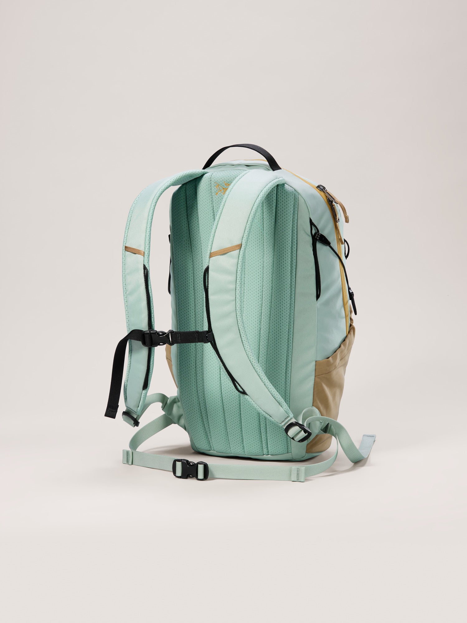 Mantis 16 Backpack