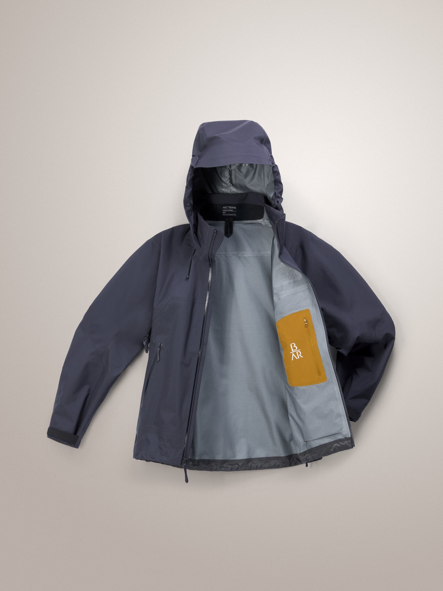 Beta AR Jacket Women's Black Sapphire - Arc'teryx Australia