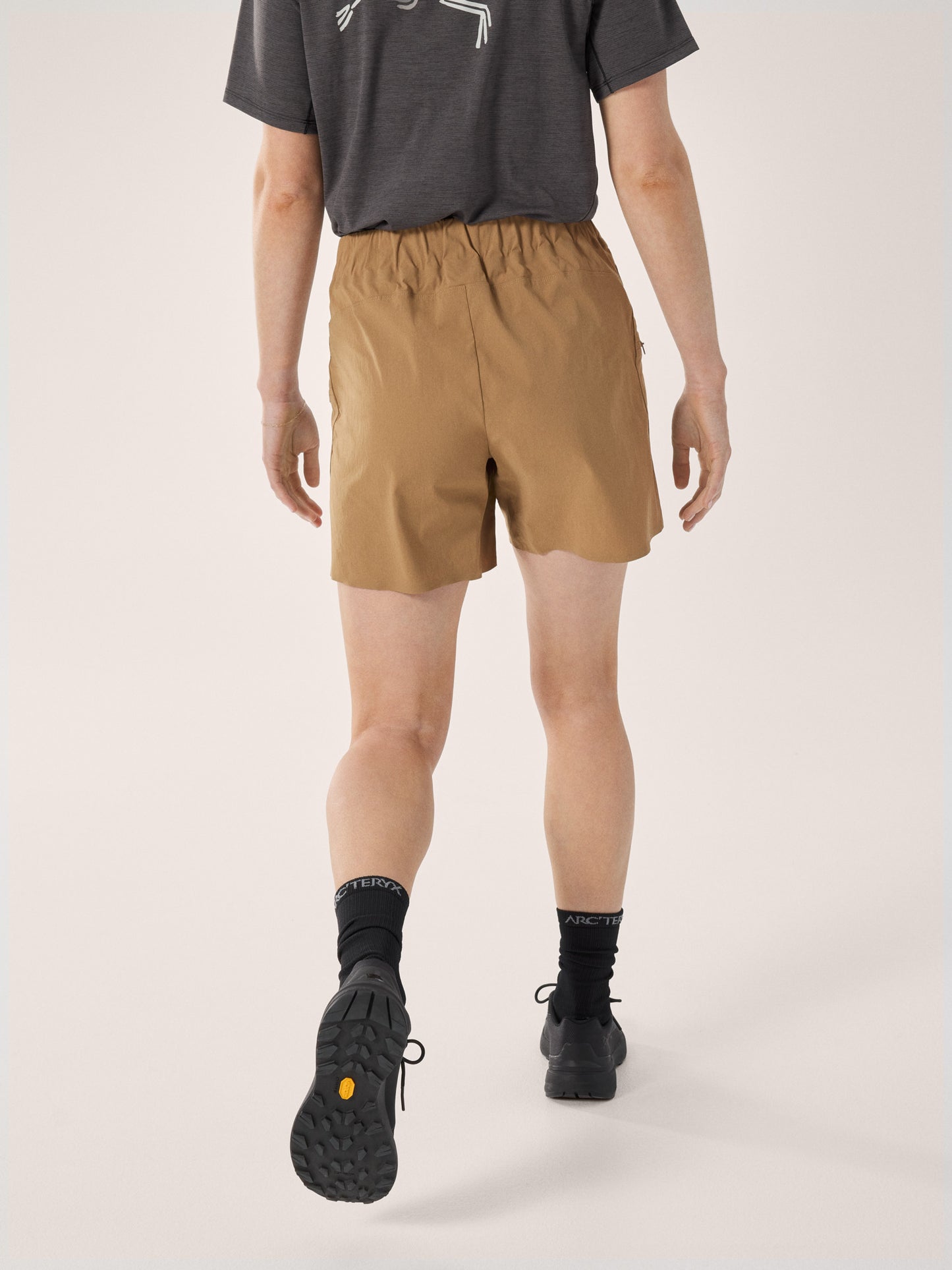 Aestas Short 5.5" Women's