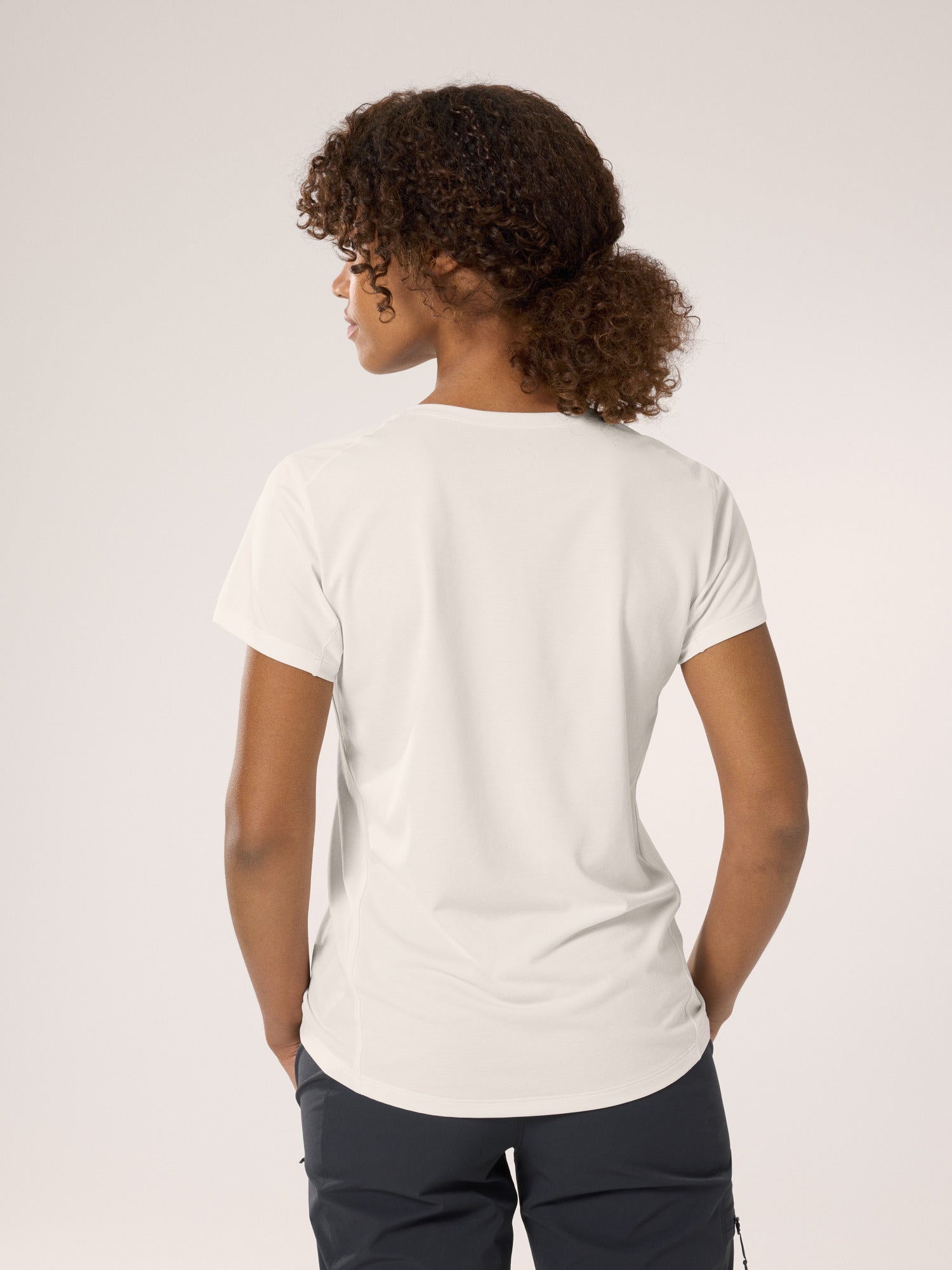 Taema Crew Neck Shirt SS Women's Arctic Silk Heather - Arc'teryx Australia