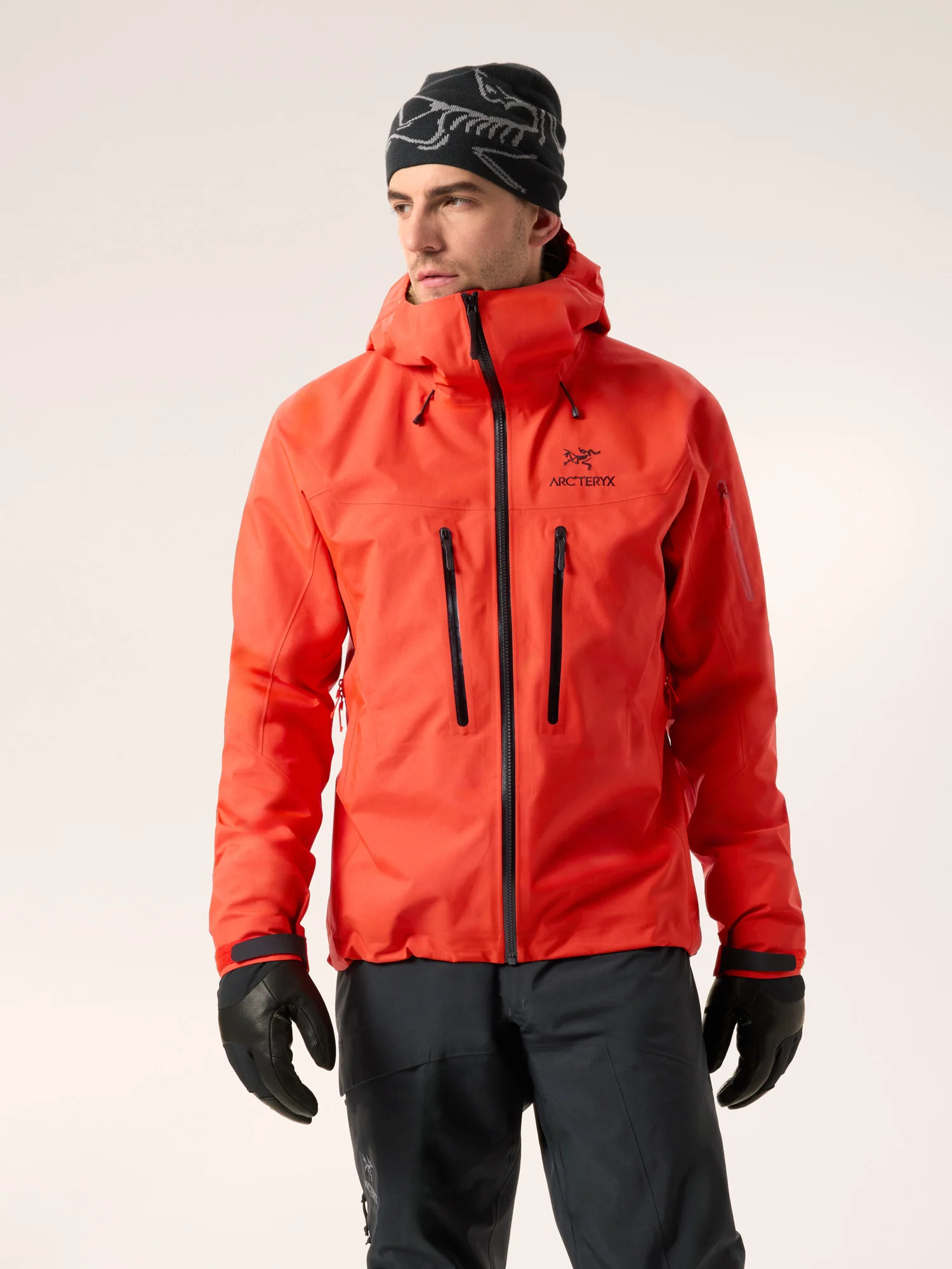 Arc'teryx Men's Waterproof Alpha SV Jacket Red – Dynasty / Black – Arc ...