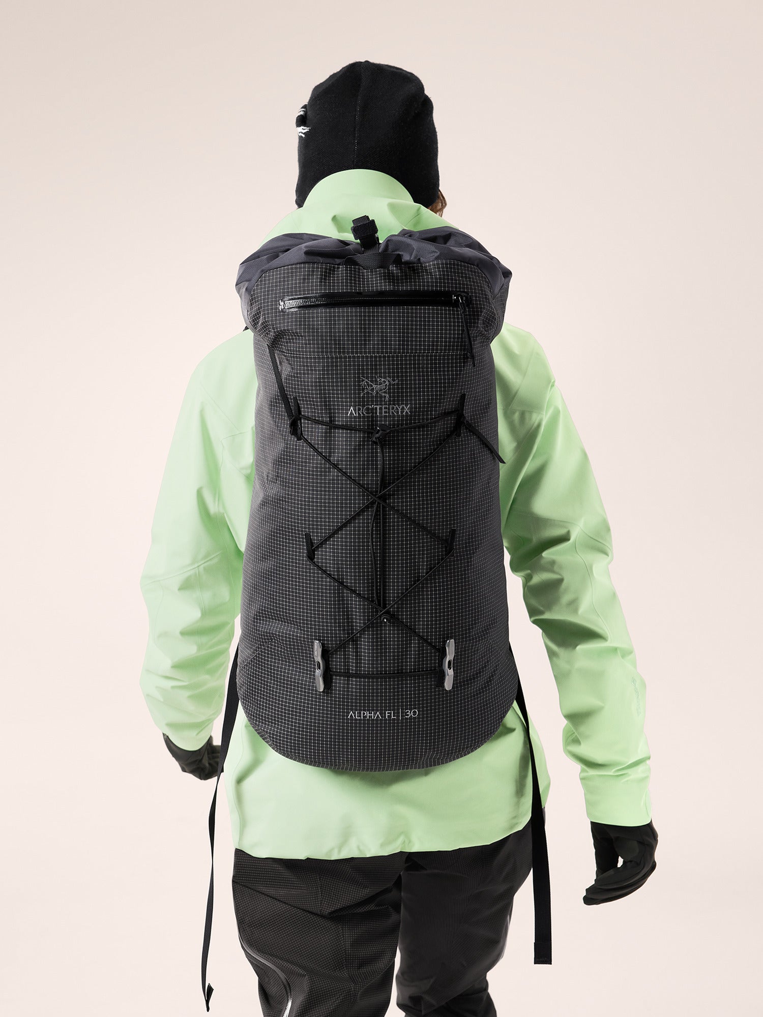 Arc Backpack Men's Hiking Backpacks & Hiking Bags – Arc'teryx Australia