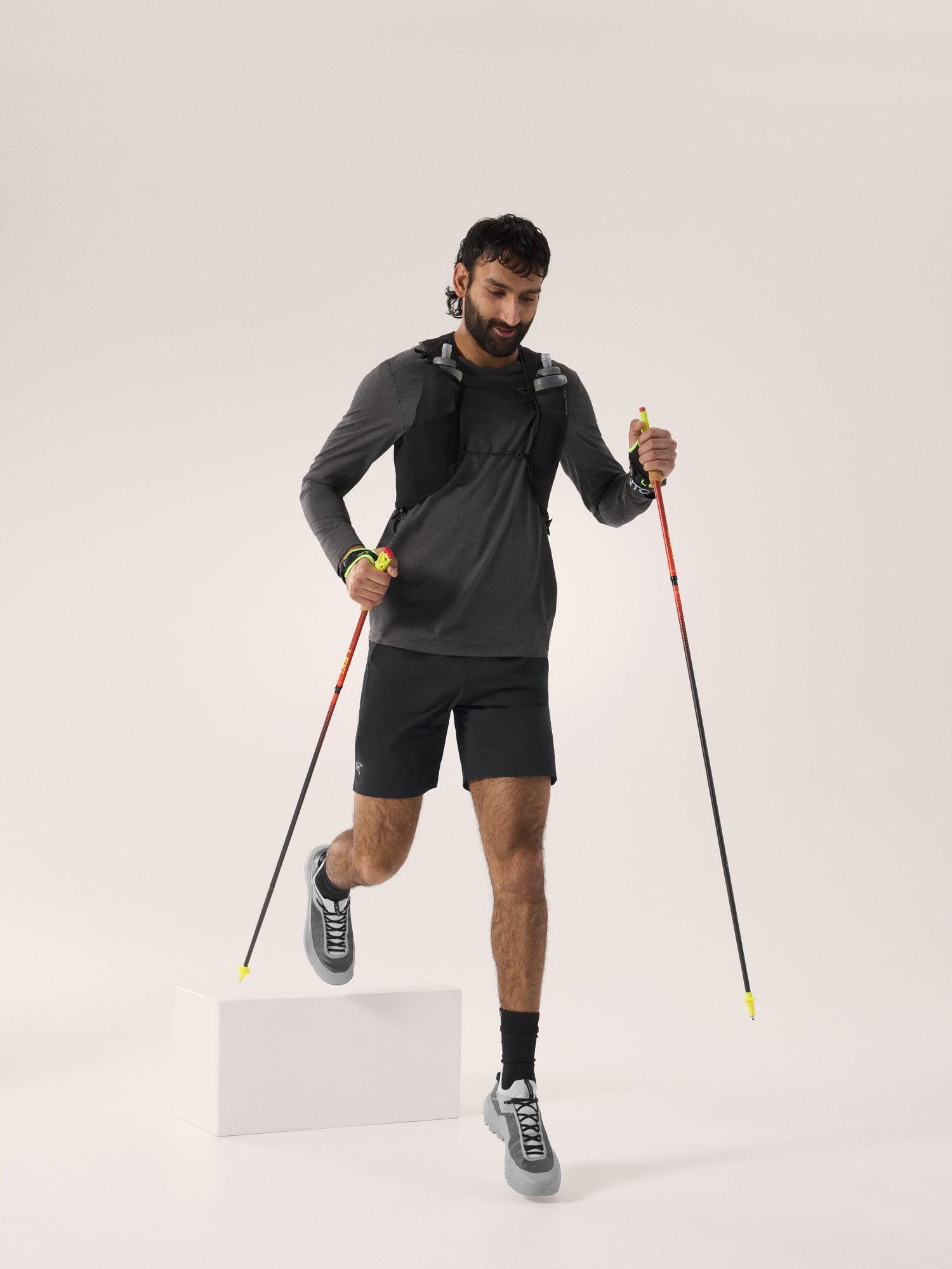 Incendo Short 9 Men's Black - Arc'teryx Australia