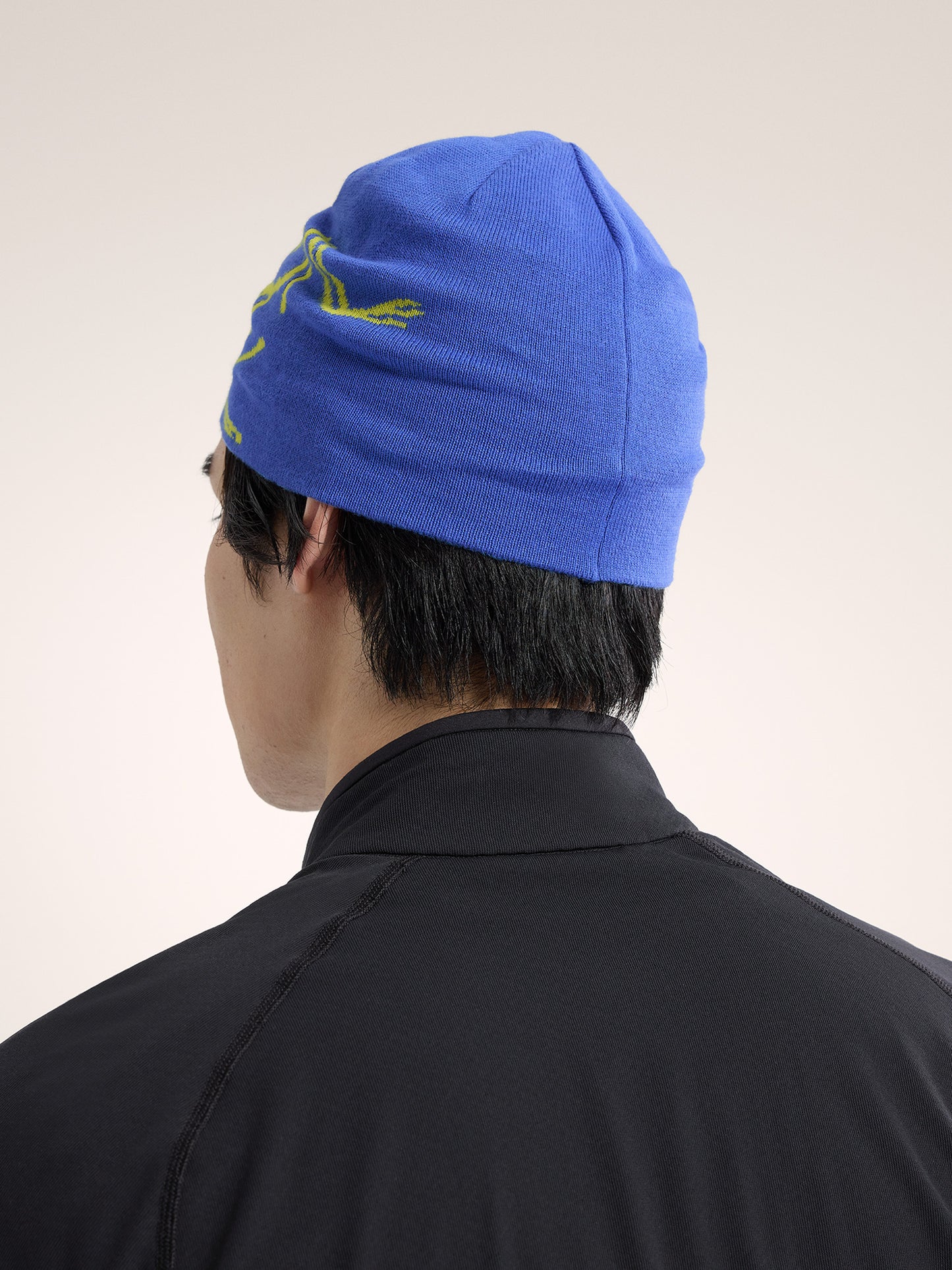 Lightweight Bird Head Toque