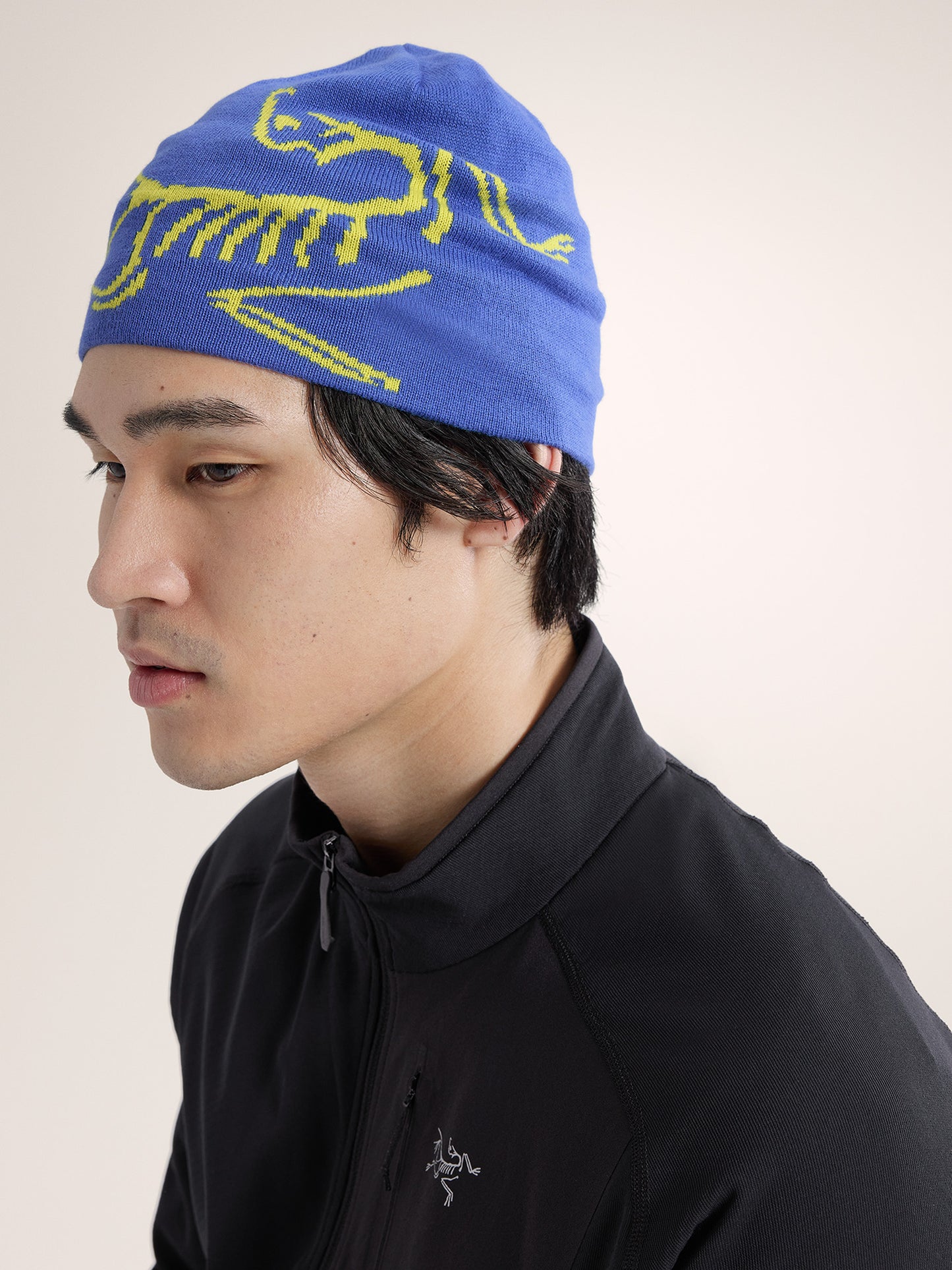 Lightweight Bird Head Toque