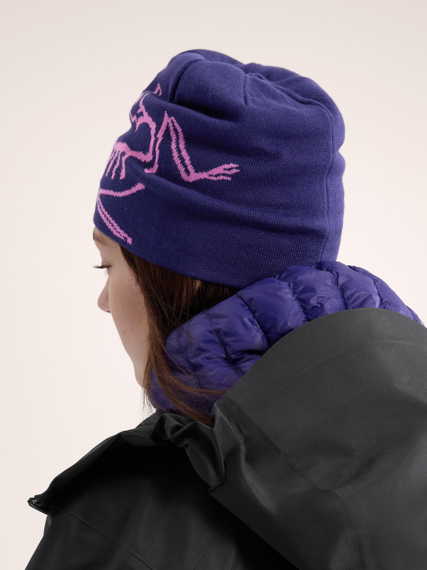 Lightweight Bird Head Toque