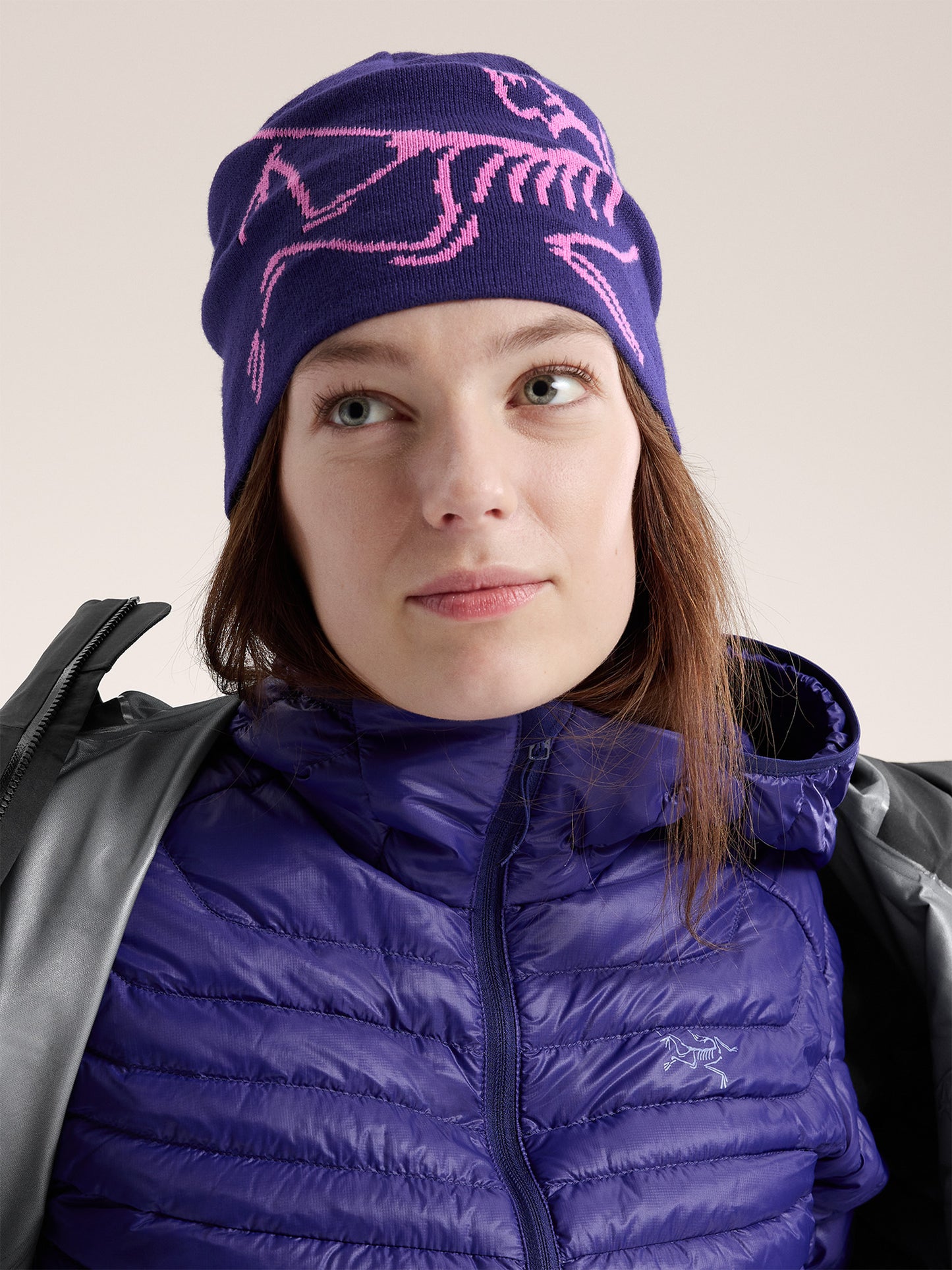 Lightweight Bird Head Toque