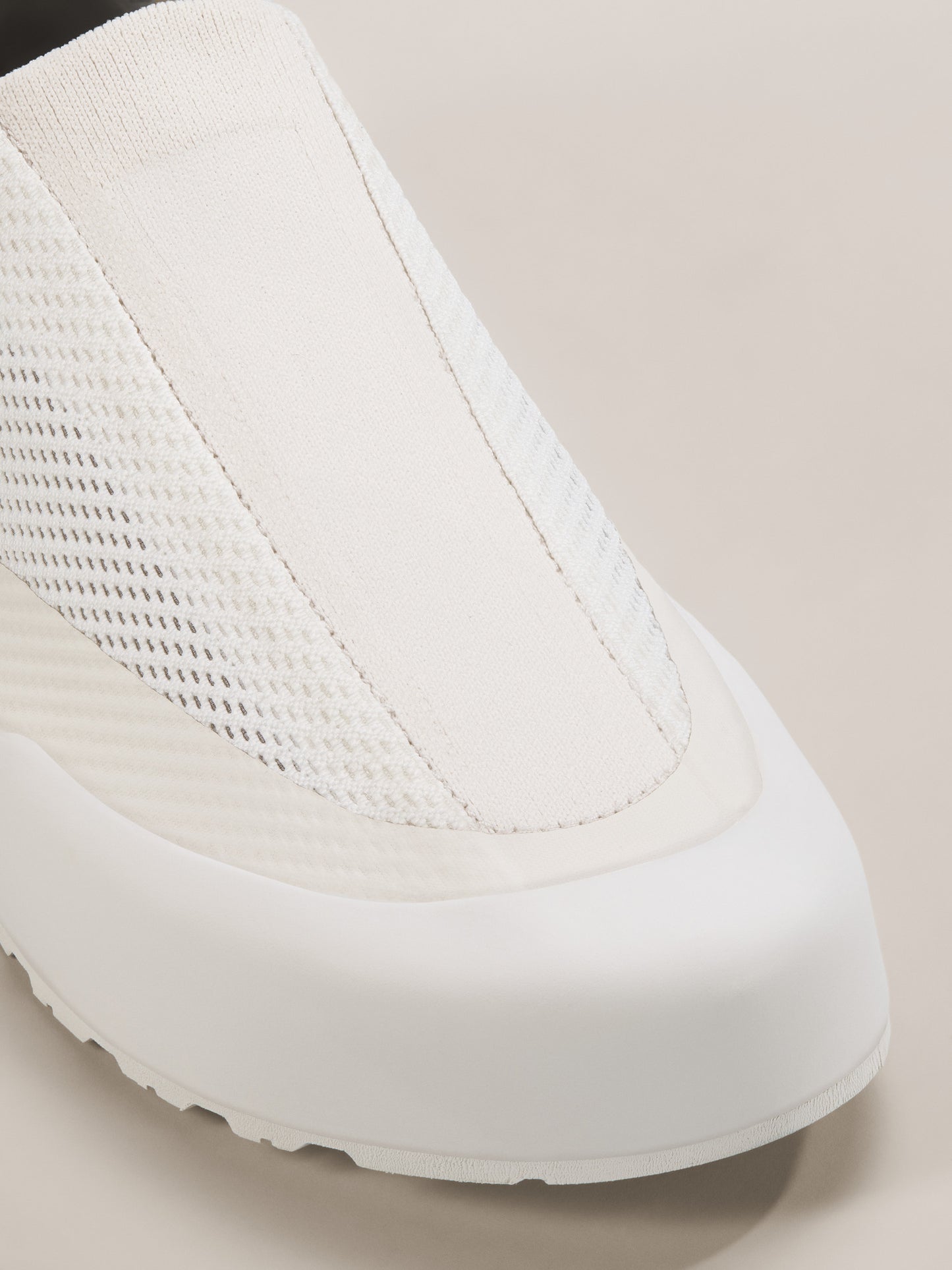 Kragg Shoe Women's