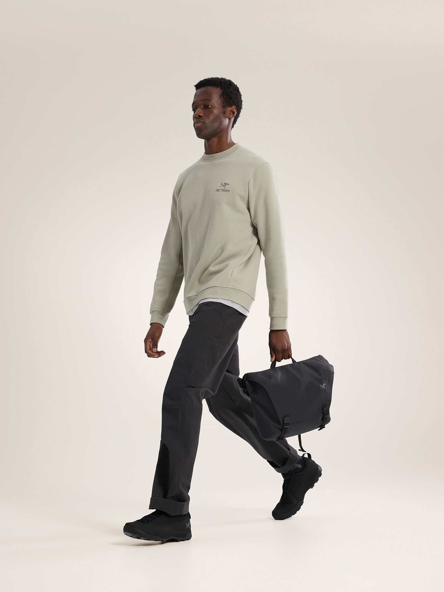 Granville 10 Courier Bag