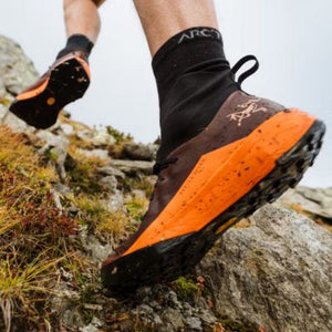 WOMEN'S RUN FOOTWEAR