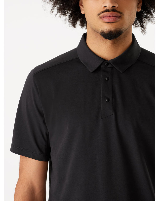 Captive Polo Men s in Black Arc teryx Australia