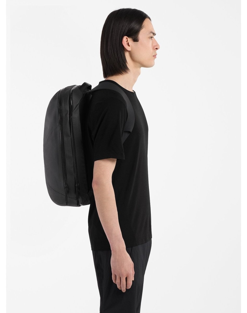 Nomin Pack Black - Arc'teryx Australia